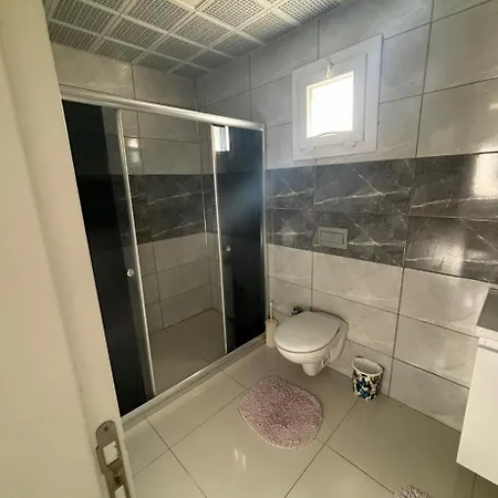 호텔 Goeltuerkbuekuende Kiralik Bodrum